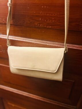Universal thread Crossbody wallet Bag